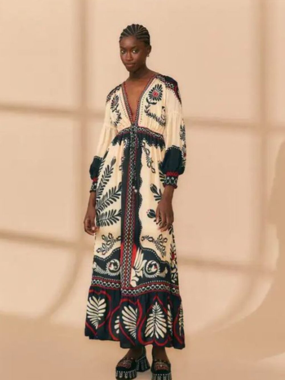 Absolutely stunning FARM Rio Passion Scarf Maxi Dress sz XS NWT - Picture 4 of 7